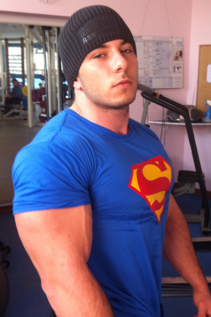 Lorenzo Becker in a Superman shirt. Damn, those arms!